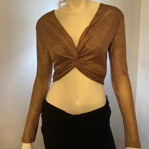 Blue Life Brigid V Crop Top Rose Gold⭐️NWT⭐️ - Picture 4 of 4